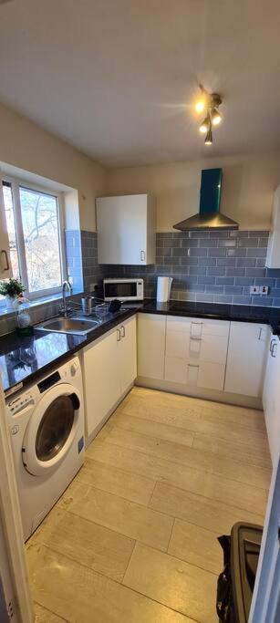 Private 2 Bed Flat Close To Excel & City Airport London Eksteriør bilde