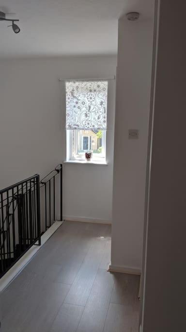 Private 2 Bed Flat Close To Excel & City Airport London Eksteriør bilde